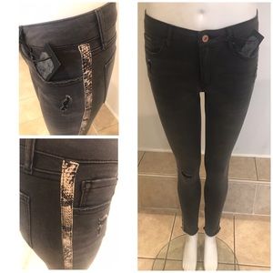 Snake Side Seam Skinny Jean